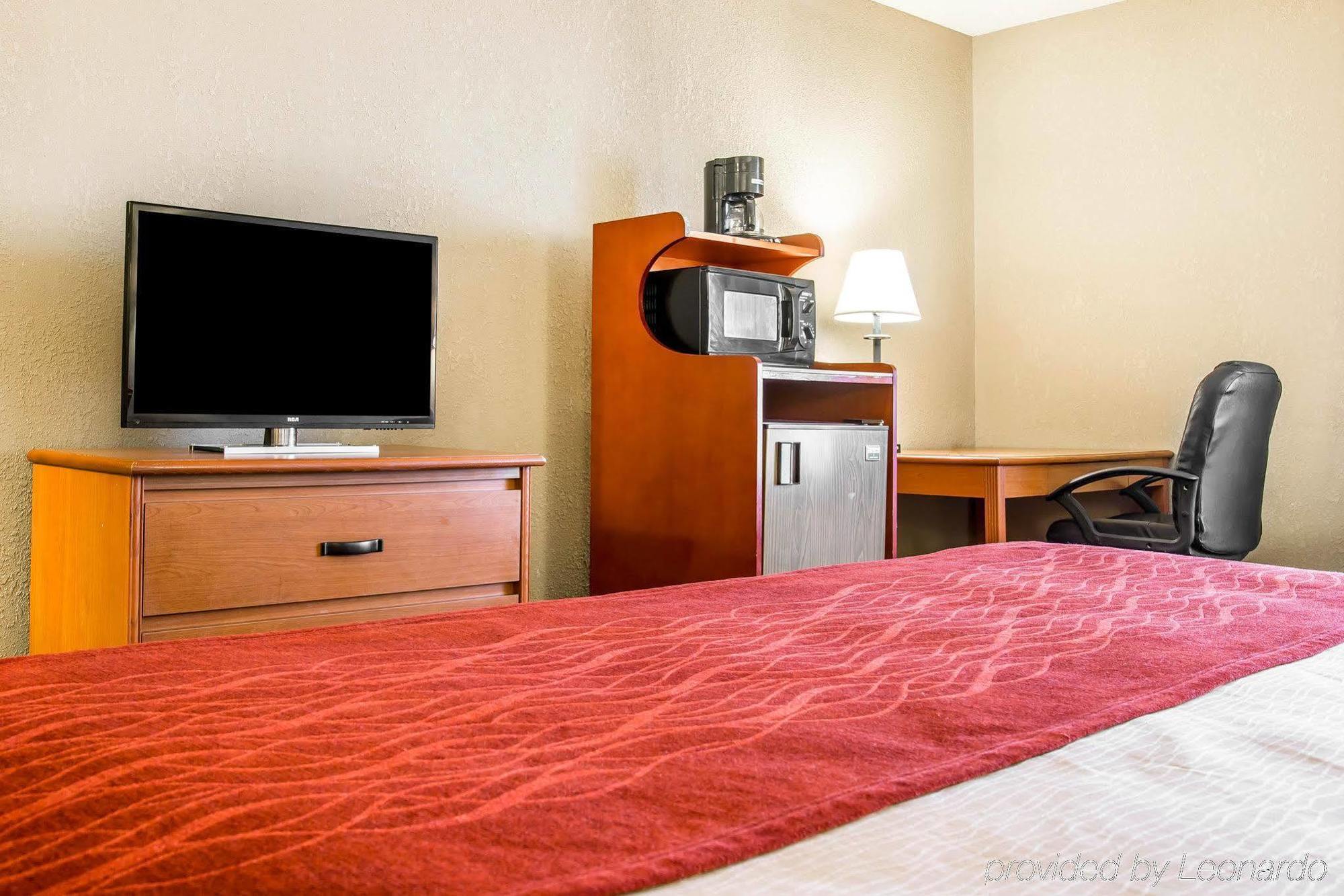 Hotel Baymont By Wyndham Flint Airport North Zewnętrze zdjęcie