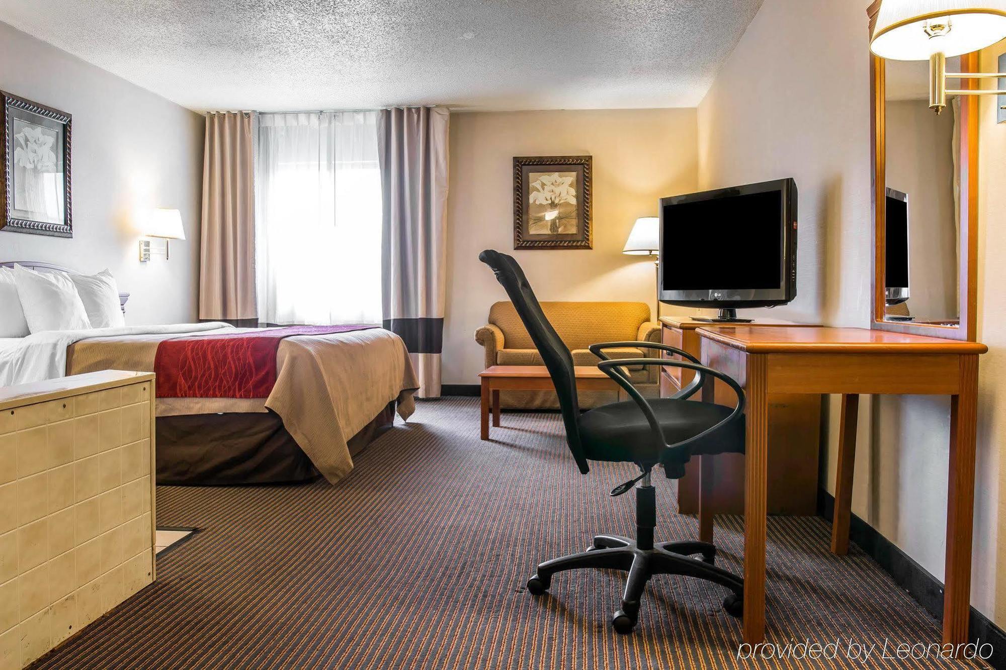 Hotel Baymont By Wyndham Flint Airport North Zewnętrze zdjęcie